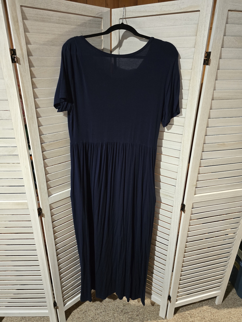 Classic Navy Short-Sleeve Maxi Dress - Picture 2 of 4